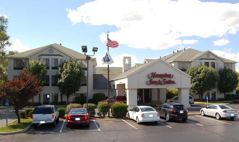 Hampton Inn & Suites South Bend Exterior photo